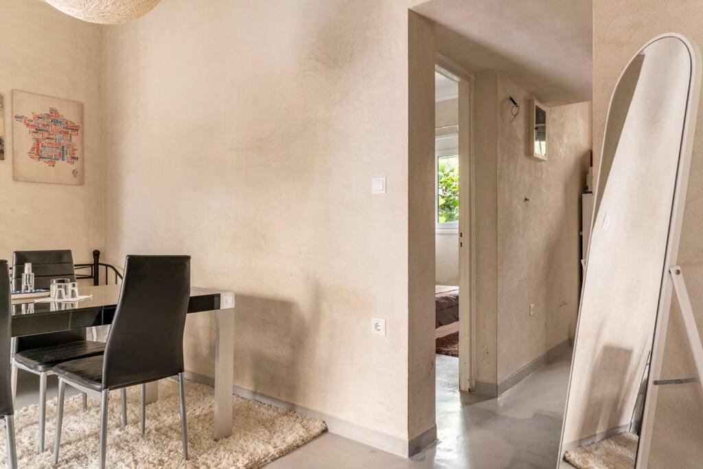 Cute Full Apt W/Backyard In Paleo Faliro アテネ エクステリア 写真